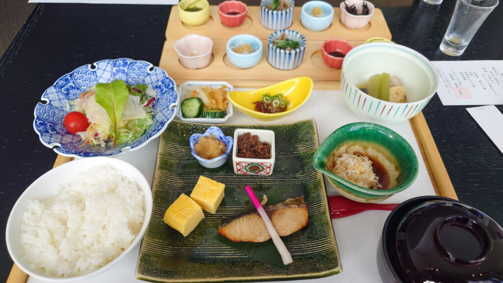 都リゾート　志摩ベイサイドテラス　朝食　和食